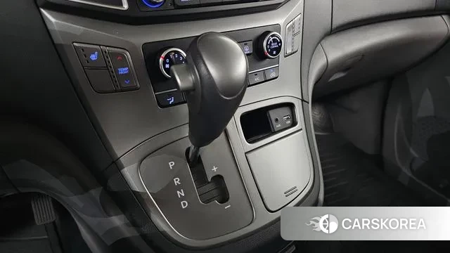 Hyundai The New Grand Starex id 3033660 из Кореи 19