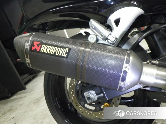 Suzuki GSX1300R HAYABUSA id 3947454 из Японии 33