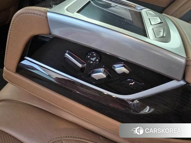 BMW 7 Series (G11) id 4676906 из Кореи 12