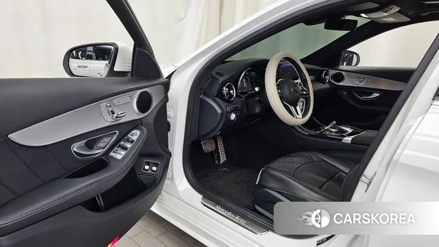 Mercedes-Benz C-Class W205 id 3860595 из Кореи 19