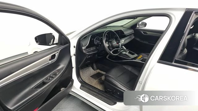 Hyundai The New Grandeur IG id 4423601 из Кореи 28