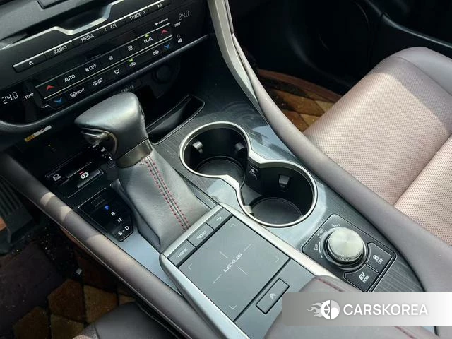Lexus RX id 4333776 из Китая 26