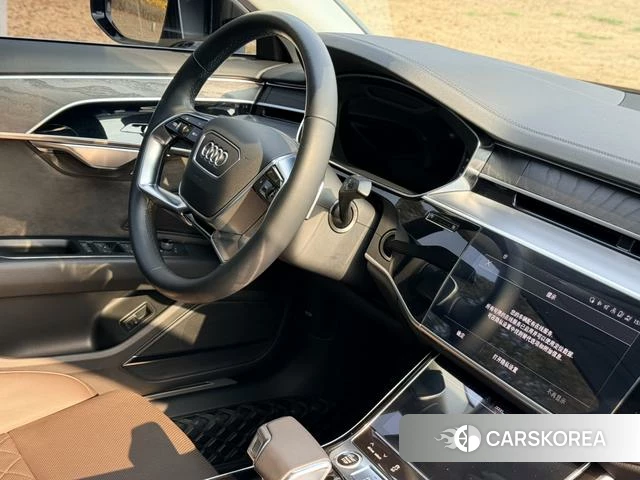 Audi A8 id 4220569 из Китая 11