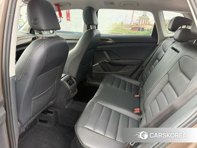 Volkswagen Tuyue id 4211912 из Китая 14