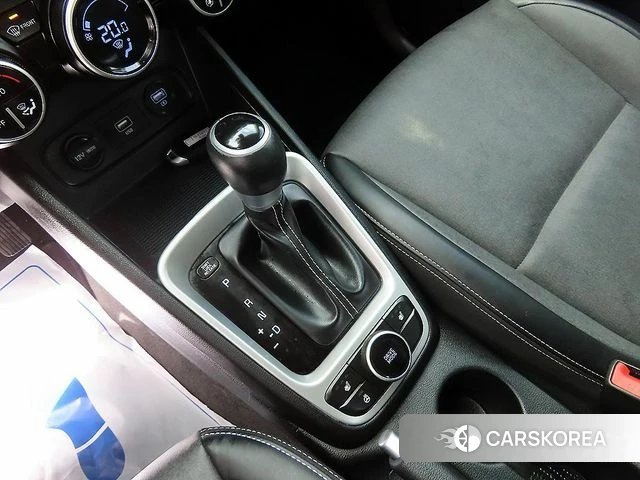 Hyundai Venue id 3873101 из Кореи 18