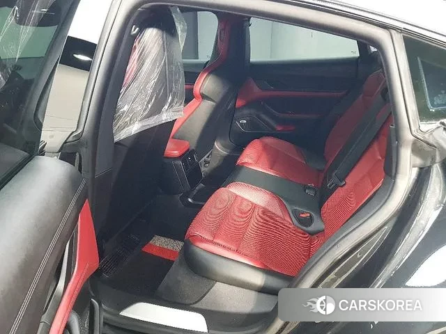 Porsche Taycan id 3328931 из Кореи 19