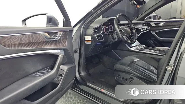 Audi A6 (C8) id 3765908 из Кореи 19