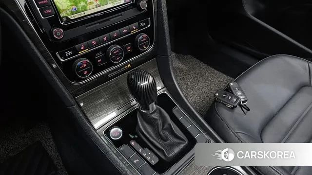 Volkswagen The New Passat id 3368820 из Кореи 19