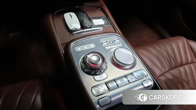 Genesis G90 (RS4) id 3606398 из Кореи 19