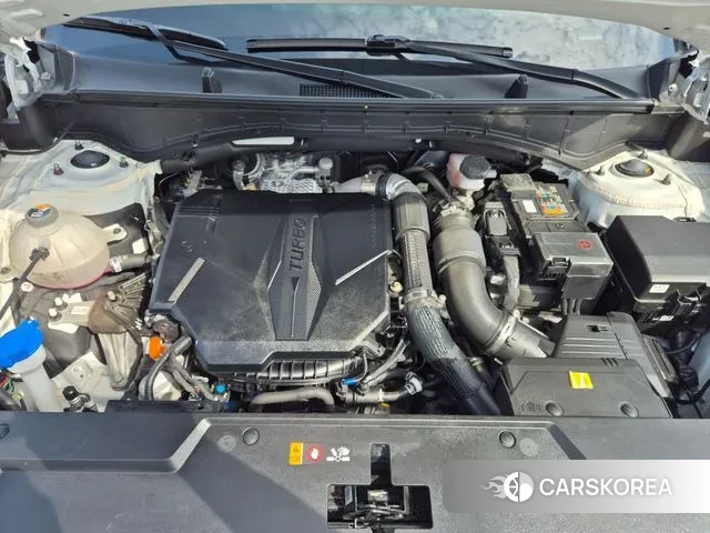 Hyundai Santa Fe (MX5) id 3212304 из Кореи 18