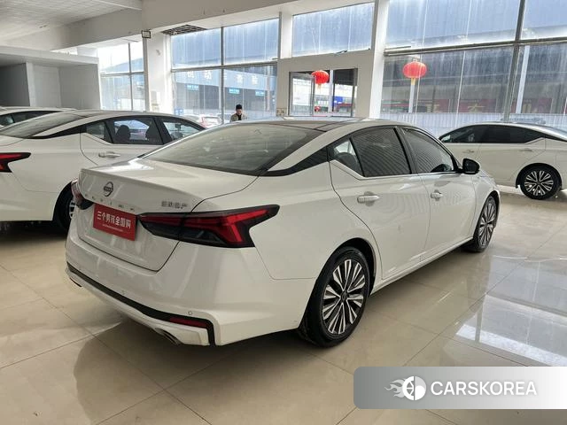 Nissan Teana id 4298297 из Китая 11