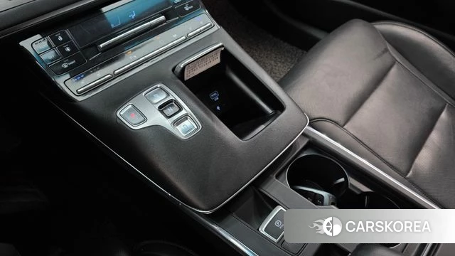 Hyundai The New Grandeur IG id 4397019 из Кореи 29