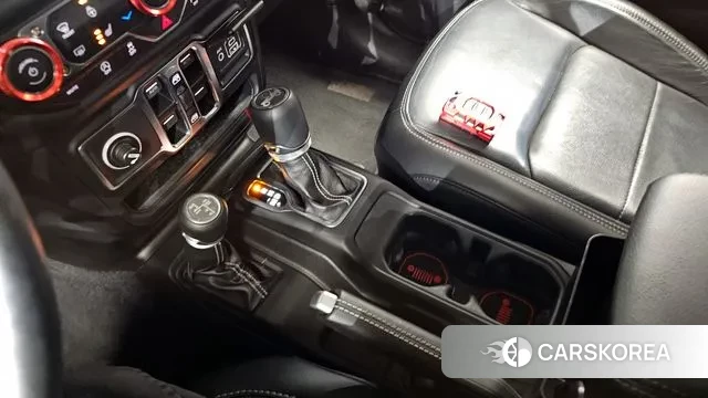 Jeep Wrangler (JL) id 3449447 из Кореи 19