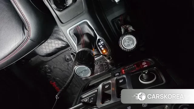 Jeep Wrangler (JL) id 3454868 из Кореи 19