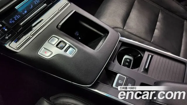 Hyundai The New Grandeur IG id 2547376 из Кореи 19