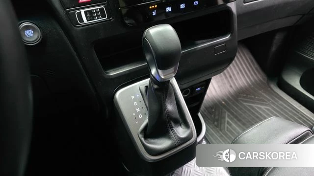 Hyundai Staria id 4400865 из Кореи 19