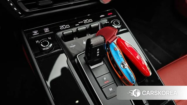 Porsche 911(992) id 4666814 из Кореи 31
