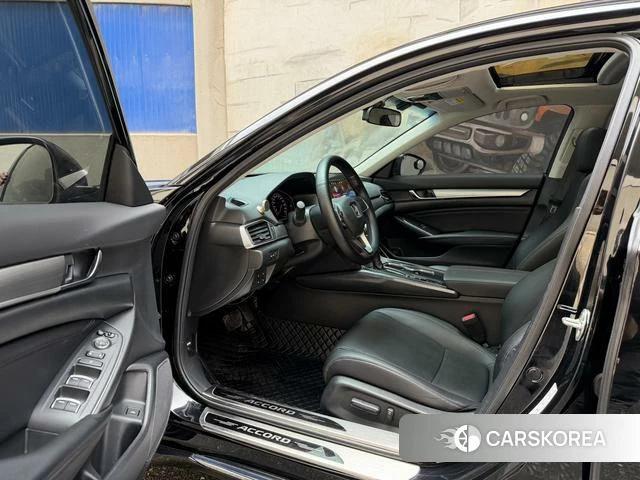 Honda Accord id 4353259 из Китая 9