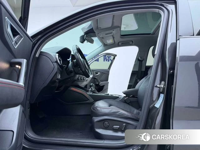 Audi Q2L id 4299794 из Китая 23