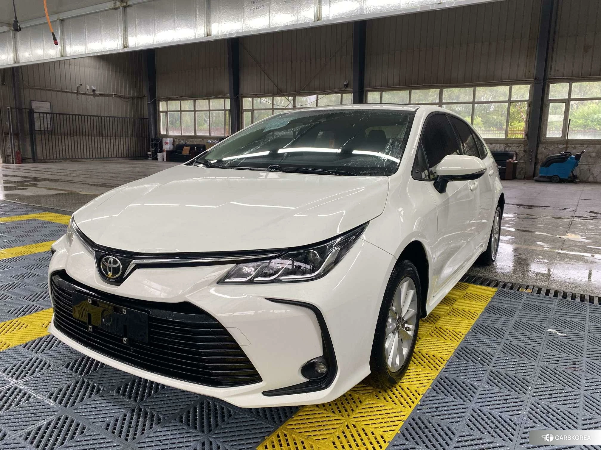 Toyota Corolla id 4493208 из Китая 12