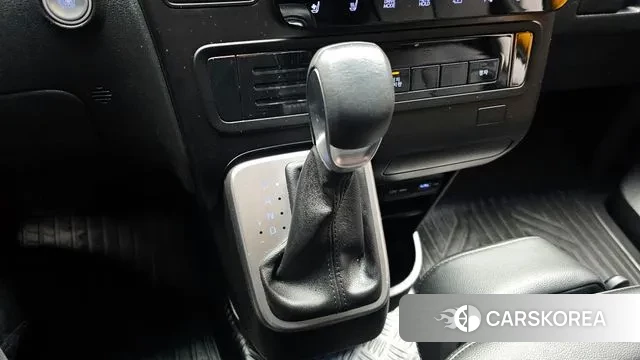 Hyundai Staria id 3477691 из Кореи 19