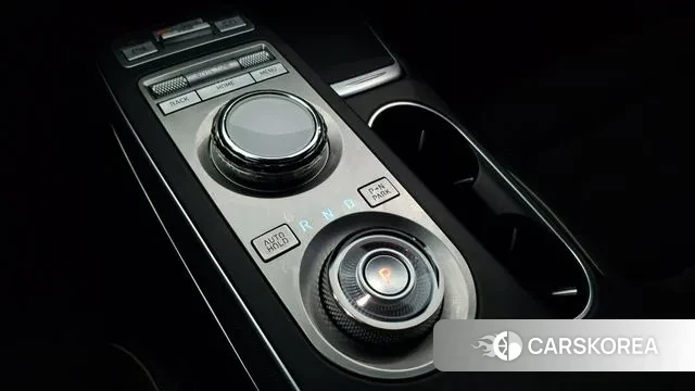 Genesis GV70 id 3042901 из Кореи 19