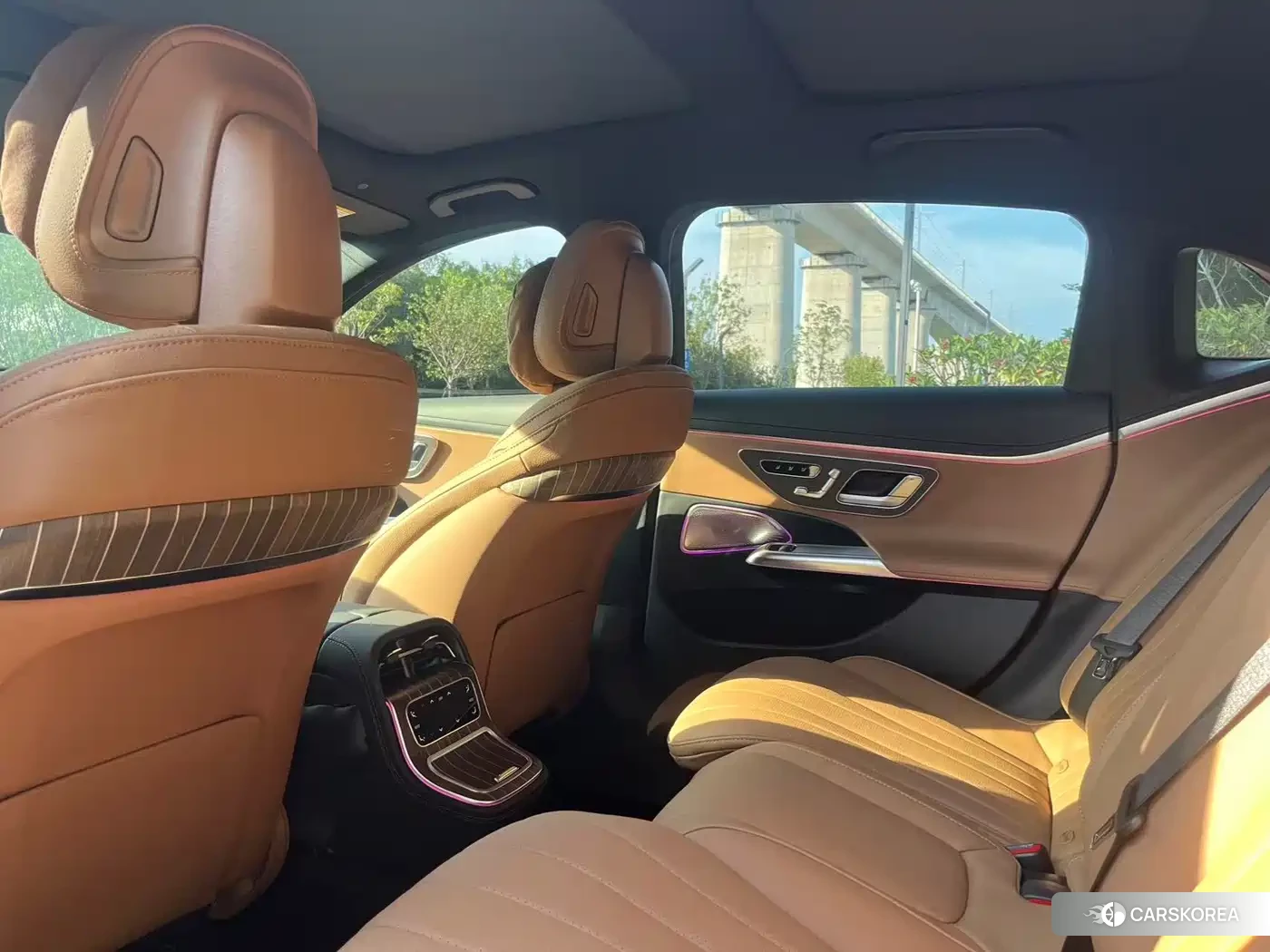 Mercedes-Benz E-Class id 4577735 из Китая 9