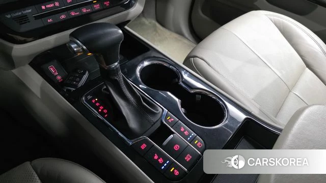 Kia The New Carnival id 4397831 из Кореи 19