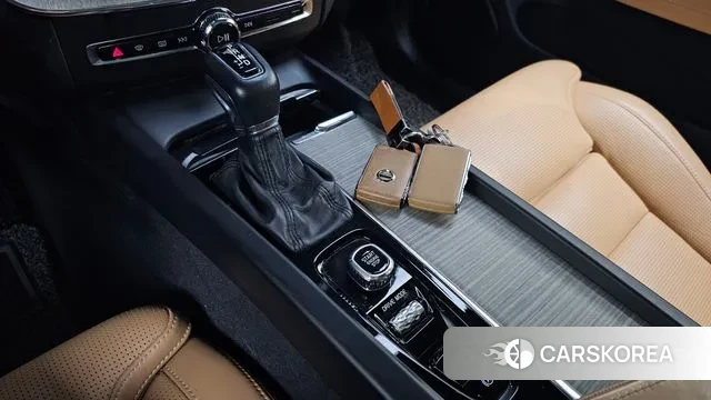 Volvo XC60 second Generation id 3226402 из Кореи 19