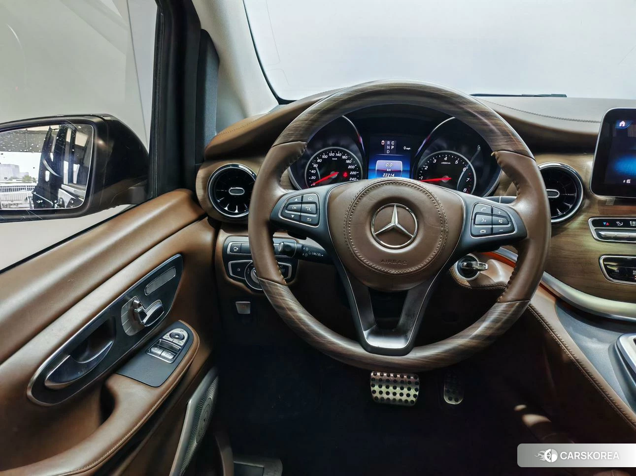 Mercedes-Benz V-class id 4440775 из Китая 23