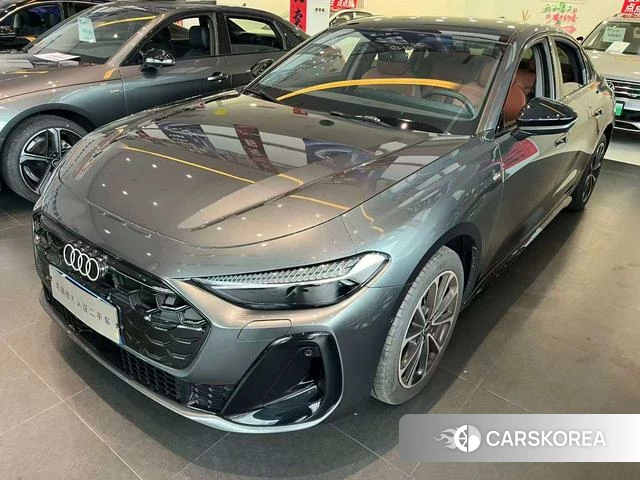 Audi A5L id 4348917 из Китая 9