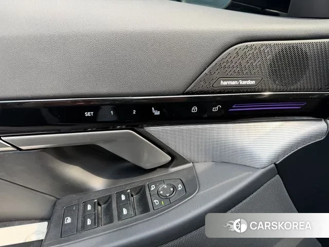 BMW 5 Series (G60) id 3745288 из Кореи 19