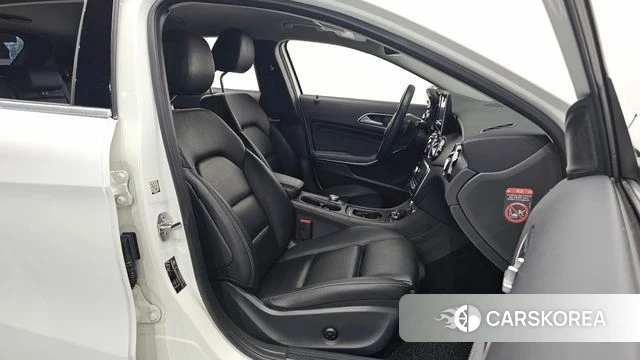 Mercedes-Benz GLA-Class X156 id 4430189 из Кореи 32