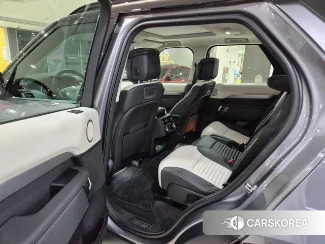 Land Rover Discovery 5 id 3769638 из Кореи 19