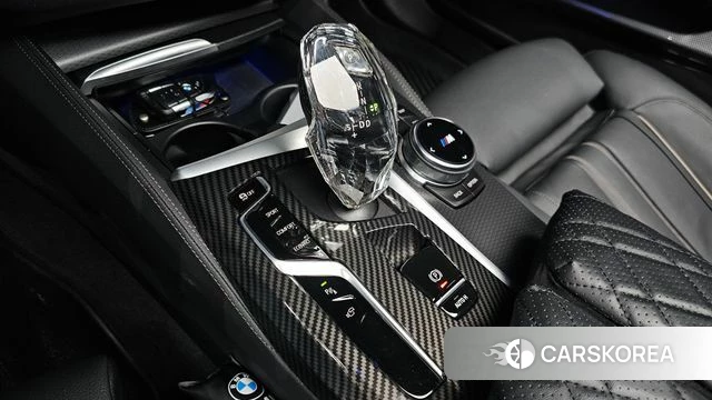 BMW 5 Series (G30) id 3826667 из Кореи 19