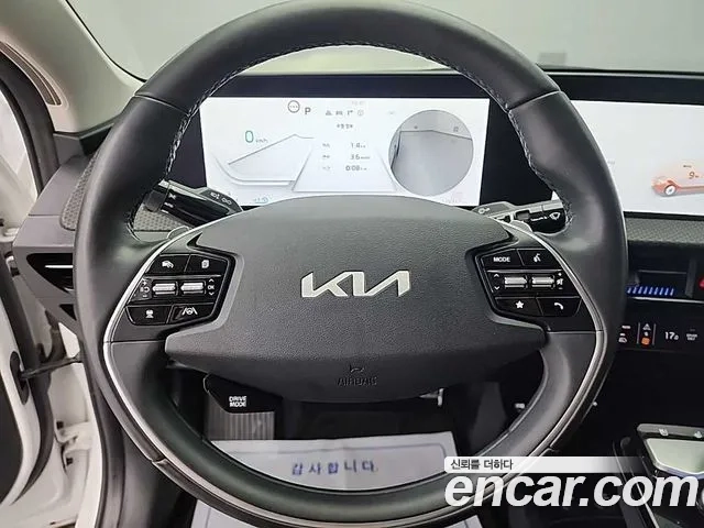 Kia EV6 id 2944239 из Кореи 17