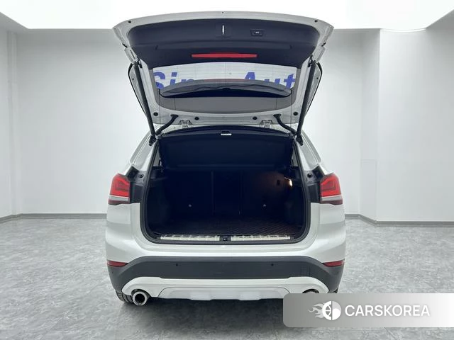 BMW X1 id 4374559 из Китая 17