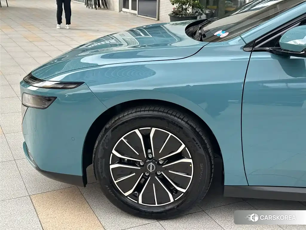 Nissan N6 id 4589154 из Китая 13
