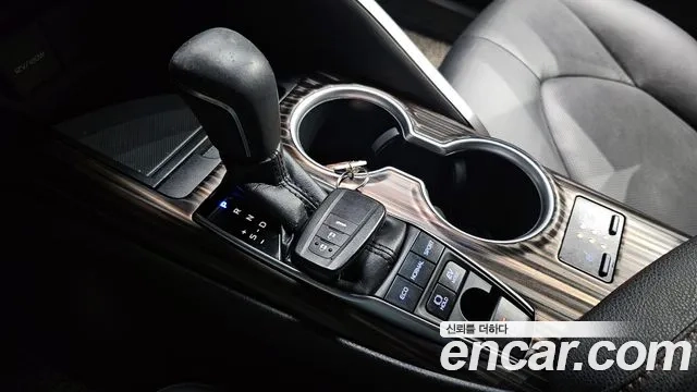 Toyota Camry (XV70) id 2913085 из Кореи 19