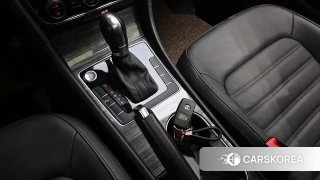 Volkswagen The New Passat id 3193483 из Кореи 19