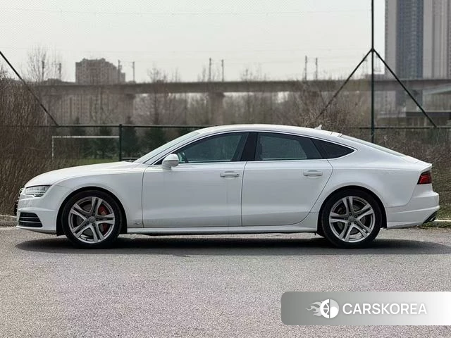 Audi A7 id 3927038 из Китая 9