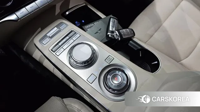 Genesis GV70 id 3342779 из Кореи 19