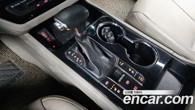 Kia The New Carnival id 2356543 из Кореи 19