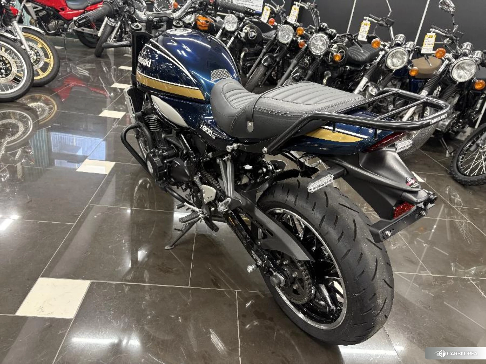 Kawasaki Z900RS id 4374244 из Японии 10