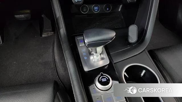 Genesis The New G70 id 3546000 из Кореи 19