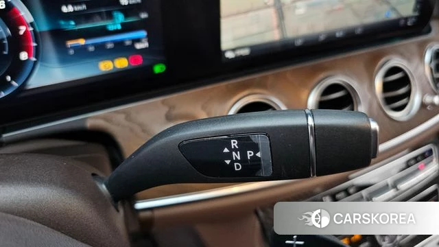 Mercedes-Benz E-Class W213 id 4765109 из Кореи 32
