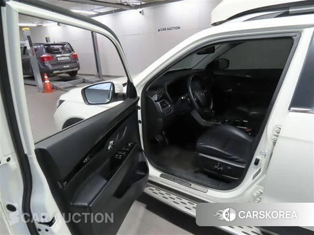 Ssangyong Beautiful Korando id 4285148 из Кореи 17