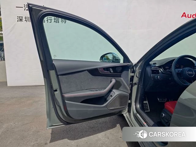 Audi S4 id 4301005 из Китая 30