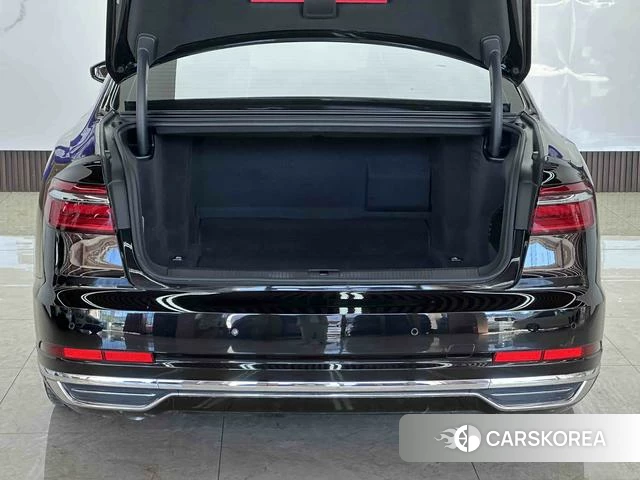 Audi A8 id 4291567 из Китая 19