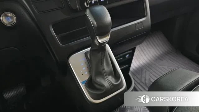 Hyundai Staria id 3179749 из Кореи 19